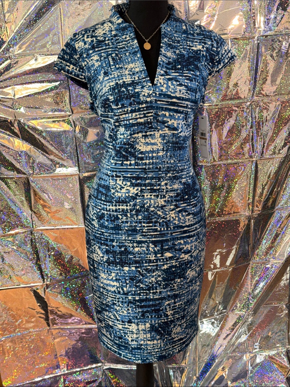 Calvin Klein Blue and White Printed Notch-Neck Sheath Dress